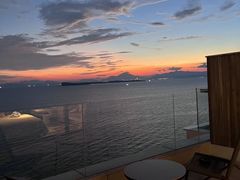 -蜜悦·波西塔诺悬崖海景餐厅