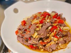 -佬麻雀·新湘菜(东方宝泰店)