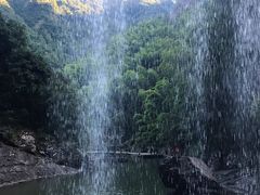 -龙瀑仙洞