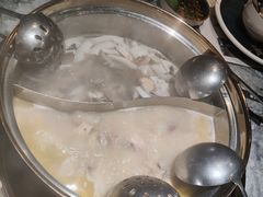 -大头椰·海南椰子鸡火锅(思明万象城店)