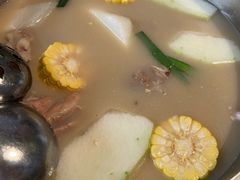 -肥仔文澳门猪骨煲(南京西路店)
