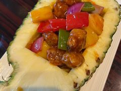 菠萝咕咾肉-新天世纪中餐厅