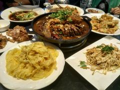 -李家猪蹄融合菜馆(河松街店)