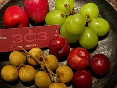-三出山火锅(南京万象天地店)