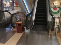 -米莱欧百货(吉利店)