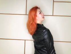 -CARR SALON
