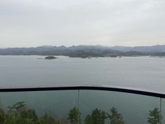 -千岛湖忆湖度假酒店(中心湖景区店)