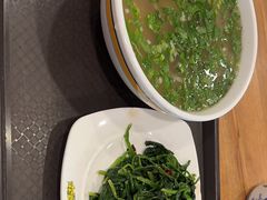 招牌骨汤牛肉-西部马华清真兰州牛肉面·烧烤夜市(关东店)