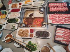 -海底捞火锅(新松江路生日主题店)