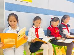 -蓝话筒·少儿成人演讲口才·主持朗诵·戏剧表演(大华第一坊店)