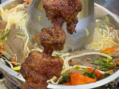 -撒拉人家.酸菜牦牛肉火锅