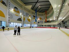 -冠军冰场CHAMPION RINK(百联又一城店)