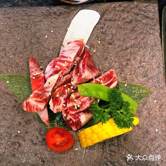 虎吞炭火烤肉(重庆龙湖时代天街店)