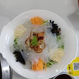 正宗有味的东北铁锅炖，分量很足