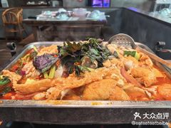 -后街佬·炭火鲜鱼杂(南城店)