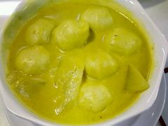 -新大咀港式茶餐厅(宝山万达店)