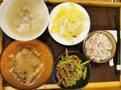 -海豚湾高端月子会所(黄浦店)