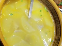 -富正毅三下锅·湘西韵味(天门山索道店)