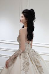 -拉瑞娜LaReine婚纱礼服高级定制
