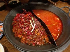 -萍姐火锅·公路夜市(武汉首店)