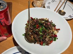 小炒腊肉皮条菌-一坐一忘云南菜(北京skp店)