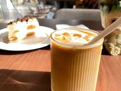 -Fridi Patisserie Cafe