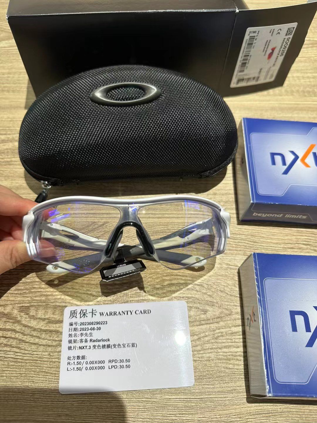 oakley欧克利近视运动眼镜,白框透明款,运动更有型!