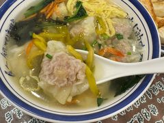 鲜肉馄饨-长人馄饨铺(解放街店)