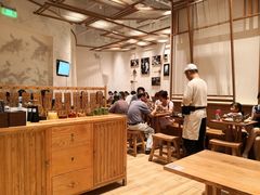 大堂-小满手工粉(上海月星环球港店)