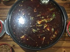 -金海椒罐罐鲢鱼(东方桂苑店)