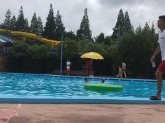 -热带风暴水上乐园