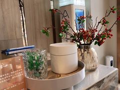 -西安大雁塔科技大学地铁站亚朵酒店