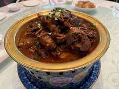 铜盆红烧老鹅-金典银峰老鹅馆·昆山菜(亭林公园店)