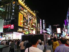 -黄兴南路步行商业街