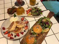 -MIKAKU(万达广场上海宝山店)