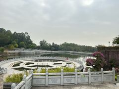 -广州莲花山旅游区