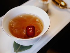 红枣银耳炖雪梨-上海苏宁宝丽嘉酒店·嘉府壹号中餐厅