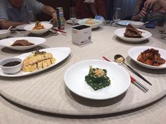 白斩新草鸡-品悦酒店(三林古镇店)