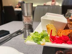 -Efes Turkish & Mediterranean Cuisine 艾菲斯餐厅(陆家嘴店)