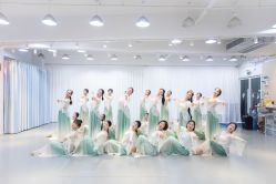 -深舞形体民族舞蹈工作室