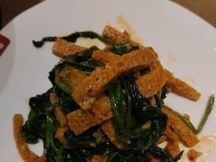 -耶里夏丽·新疆菜·28年喀什老馆(田林东路店)