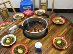 -咏勝锑锅麻辣烫(净居寺路总店)