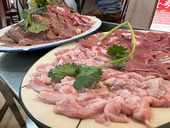 猪面肉拼猪腰-华哥新鲜猪精品美食