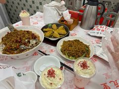 -堂瓦里·33年传统赣菜(第一街区店)