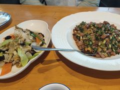 -旺角小渔村·海肠捞饭开创者(环山路店)