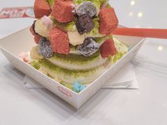 -DQ·蛋糕·冰淇淋(大宁国际商业广场店)