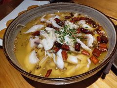 沸腾水煮鱼-十三式重庆江湖菜(金茂览秀城店)