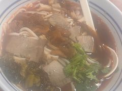 -鑫花溪牛肉米粉(凤凰街创始总店)
