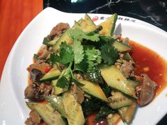 -袁小二大东北铁锅炖(吉祥村总部)