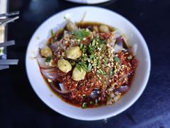 -烤肉小伙烤肉店